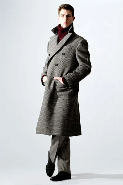 Look 3